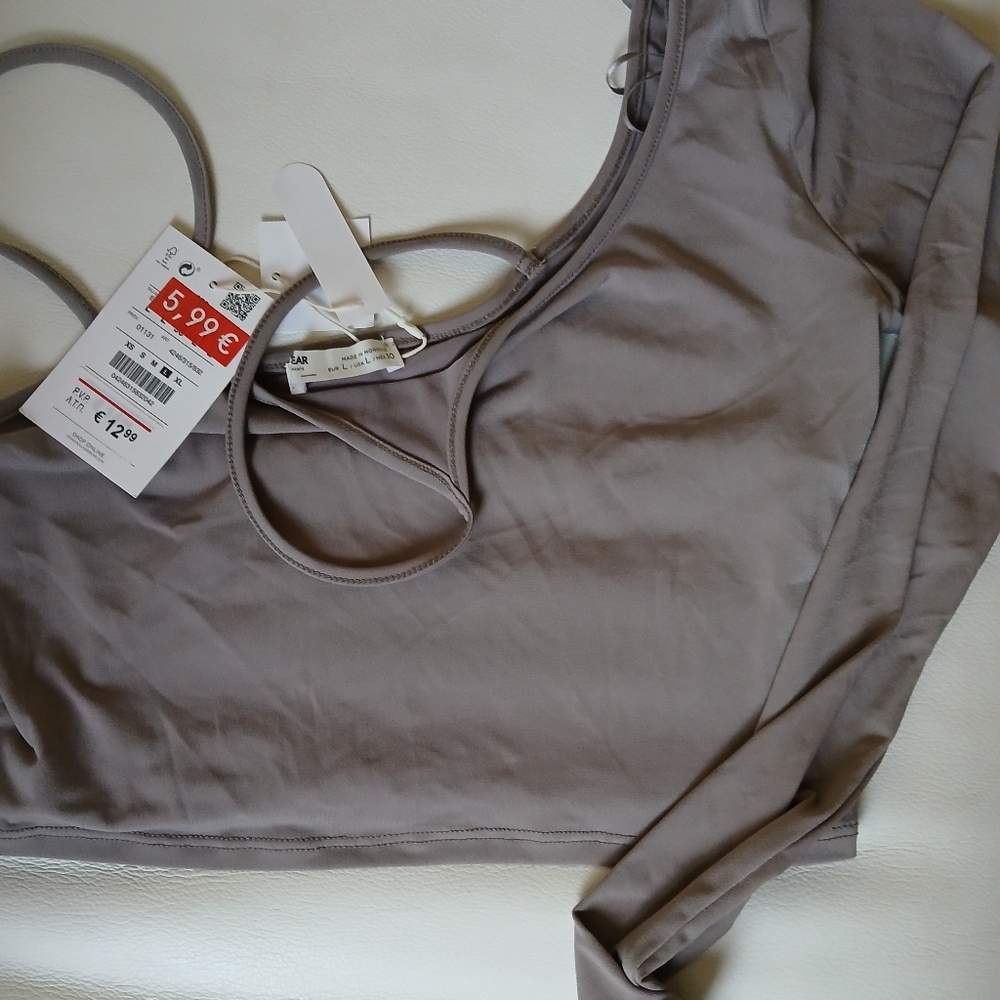 NWT tops - Picture 2 of 4